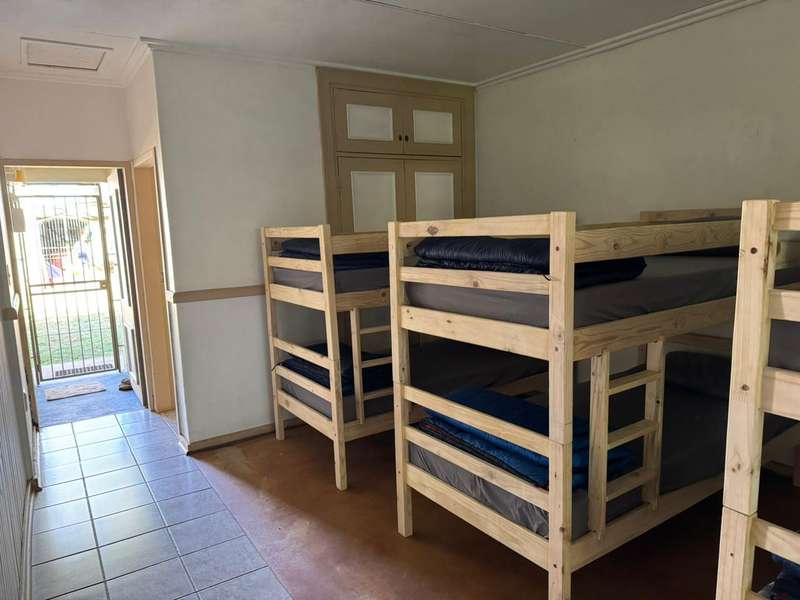 Bunk Beds with Mattresses