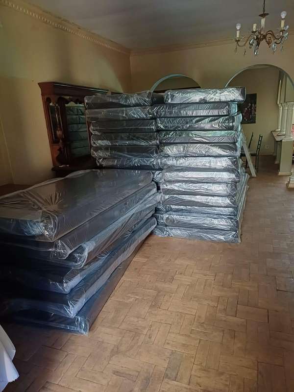 Bunk Beds with Mattresses