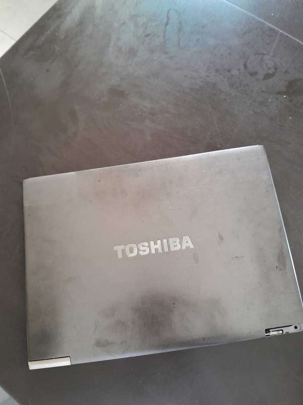 Toshiba laptop i7 vpro