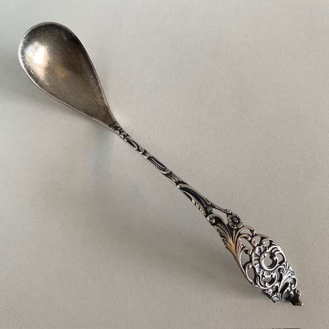 Hallmarked sterling silver serving/ jam spoon