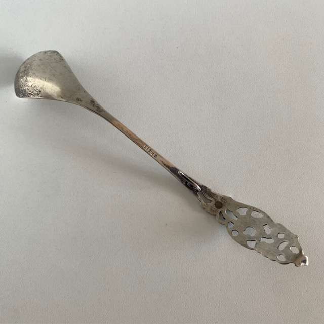 Hallmarked sterling silver serving/ jam spoon