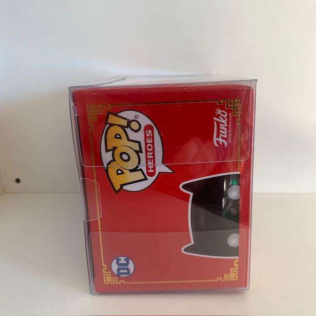 DC Batman Funko Pop #374 With pop protector