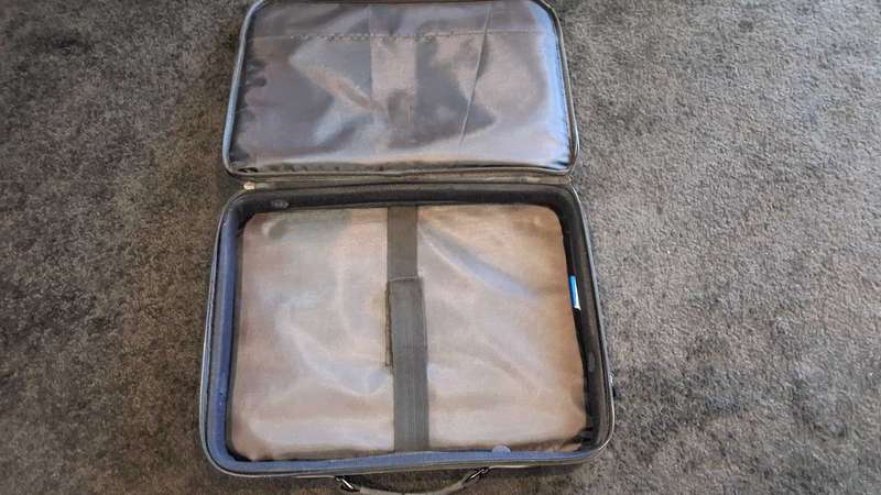 Kingston 15.6 laptop bag