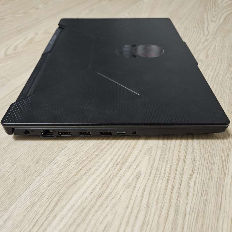 Asus Notebook FX506HF 11th Gen Intel Core i5-11400H up to 4.50 16GB 2TB SSD RTX 2050 Gaming Notebook