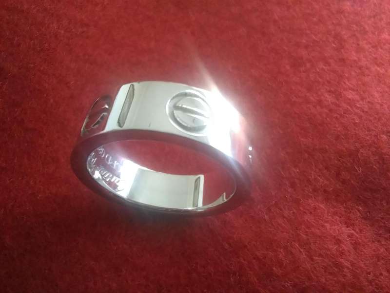 CARTIER 18ct White Gold Love Ring 4.78g.