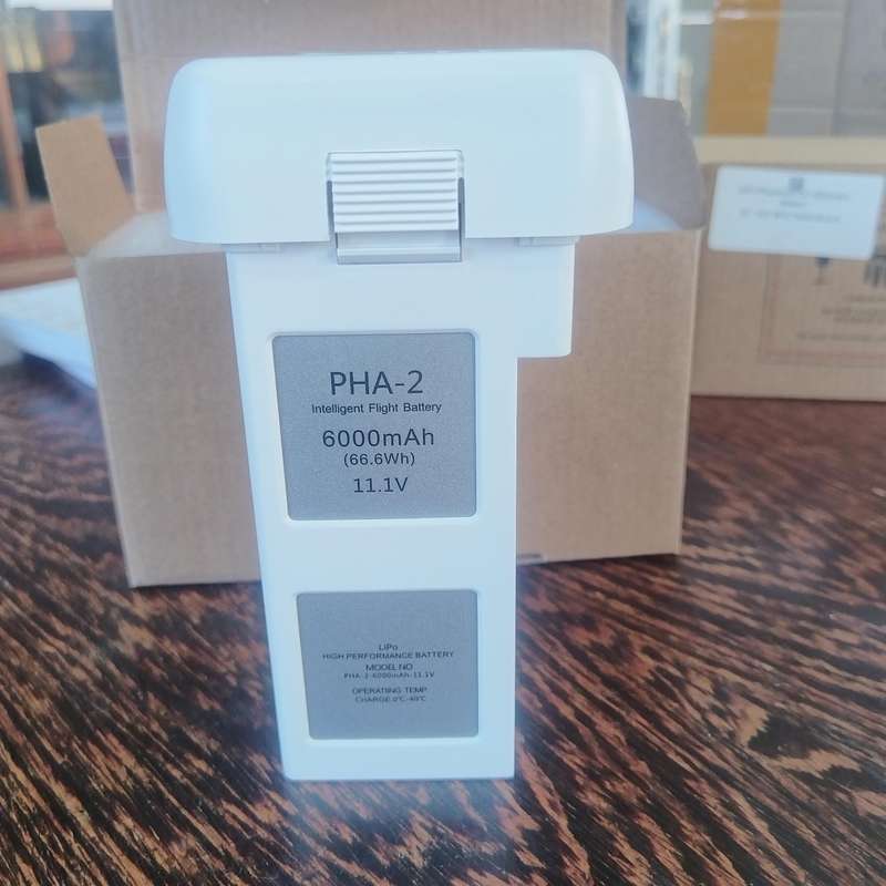 NEW PHANTOM 2 DJI DRONE BATTERY 6000 mAh !!