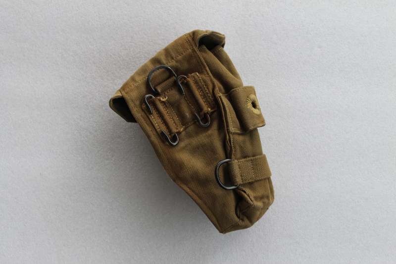 RHODESIAN  Double Kidney Pouches PATTERN 65 and lots more.