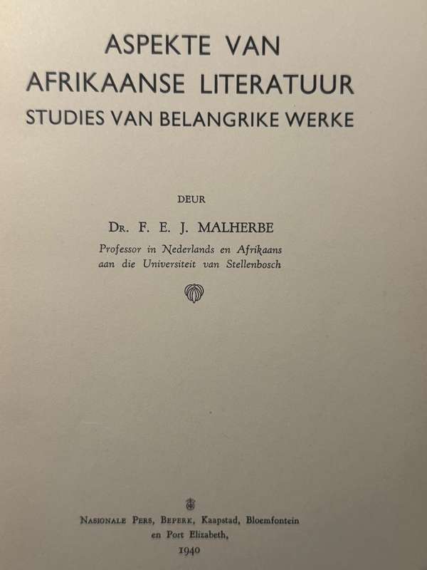 ASPEKTE VAN AFRIKAANSE LITERATUUR