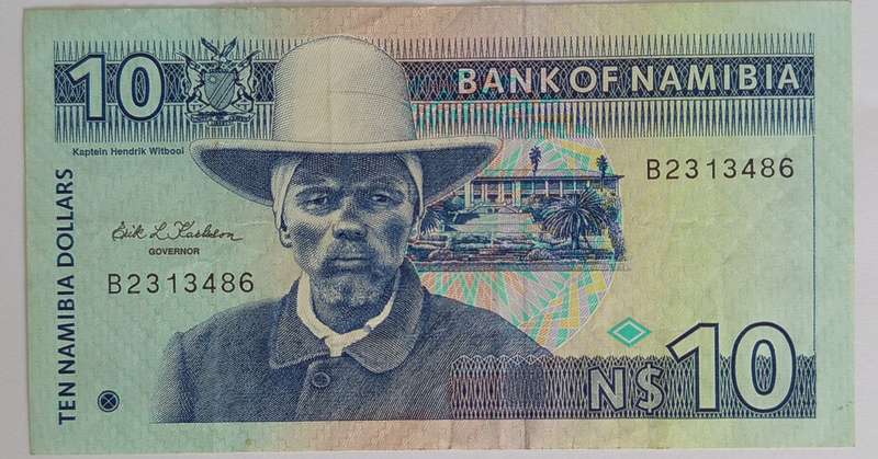 NAMIBIA N$10 BANKNOTE