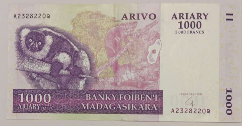 MADAGASCAR 1000 ARIARY BANKNOTE