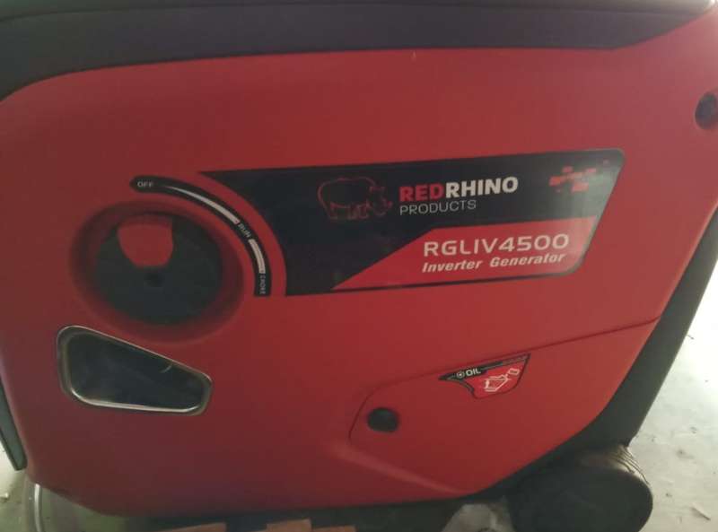Red Rhino - 4.0kW Dual Fuel Inverter Generator - 4.3KVA
