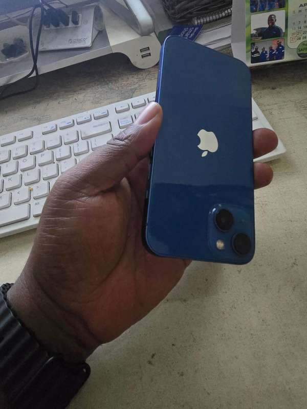 iPhone 13