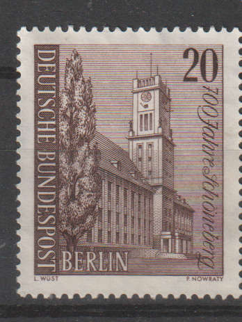 BERLIN THEMATIC ARCHITECHTURE MINT NO GUM