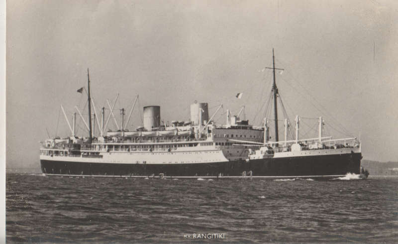 SHIPS OF THE WORLD POST CARDS MV RANGIITIKI