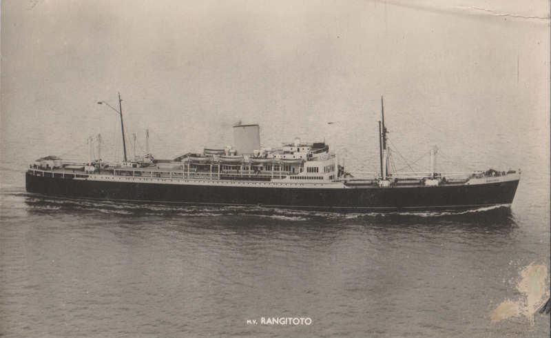 SHIPS OF THE WORLD POST CARDS MV RANGITOTO