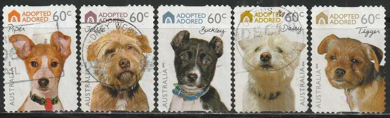 AUSTRALIA 2010 Adopted and Adored (Dogs) UNH SG 2436-40