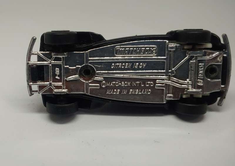 CITROEN 15CV AS PER PHOTOS MATCHBOX MADE IN ENGLAND
