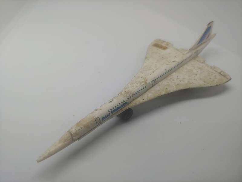 MATCHBOX CONCORD BRITISH AIRWAYS HAS CORROSION