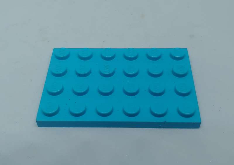 LEGO PLATE (U) 4X6 PALE BLUE PLATE