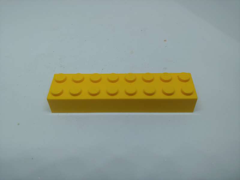 LEGO  (U) 2X8 BRICK YELLOW
