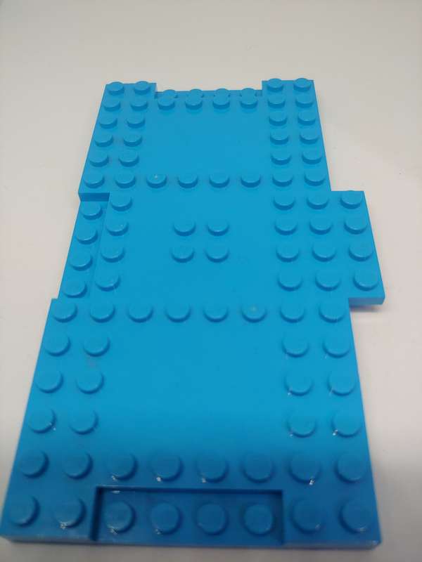 LEGO (U) 8X16 MODIFIED PLATE BLUE