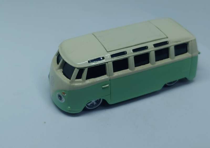 BURAGO VW VAN SUMBA