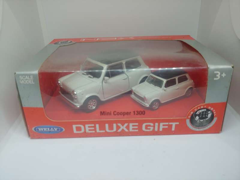 WELLY MINI COOPER 1300 GIFT PACK