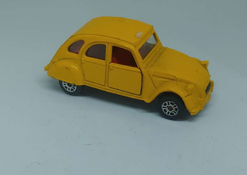 CORGI CITROEN 2CV6