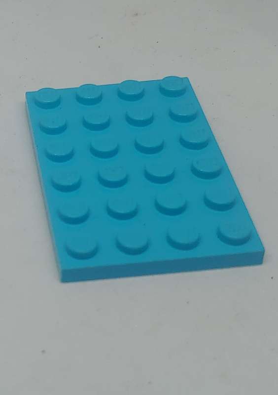 ORIGINAL LEGO (U) 4X6 PLATE AZURE