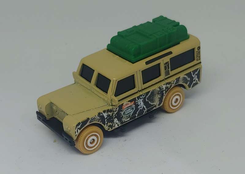 MATCHBOX 65 LAND ROVER GEN II SAFARI