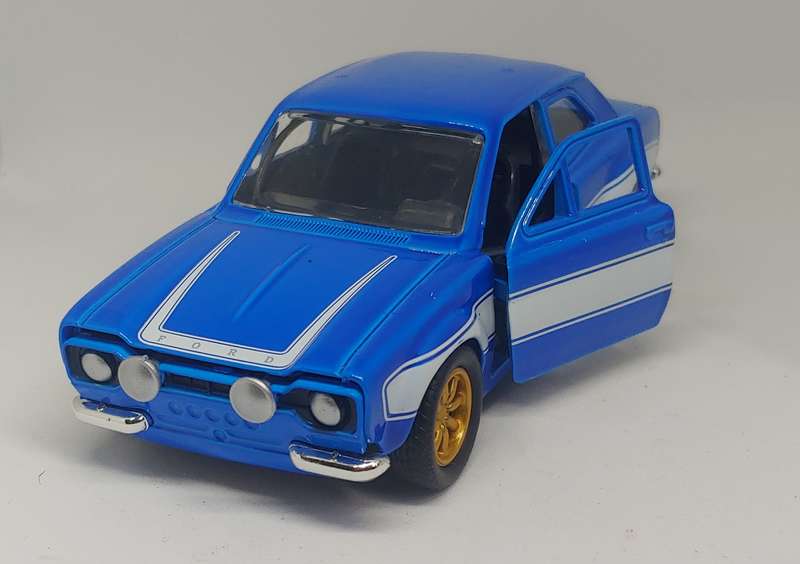 1974 FORD ESCOURT 1/43 JADA TOYS