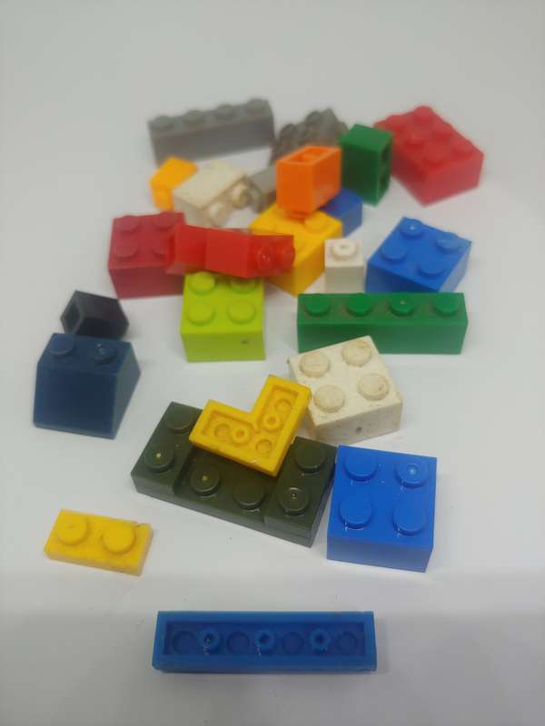 LEGO COMPATABE BLOCKS/BRICKS
