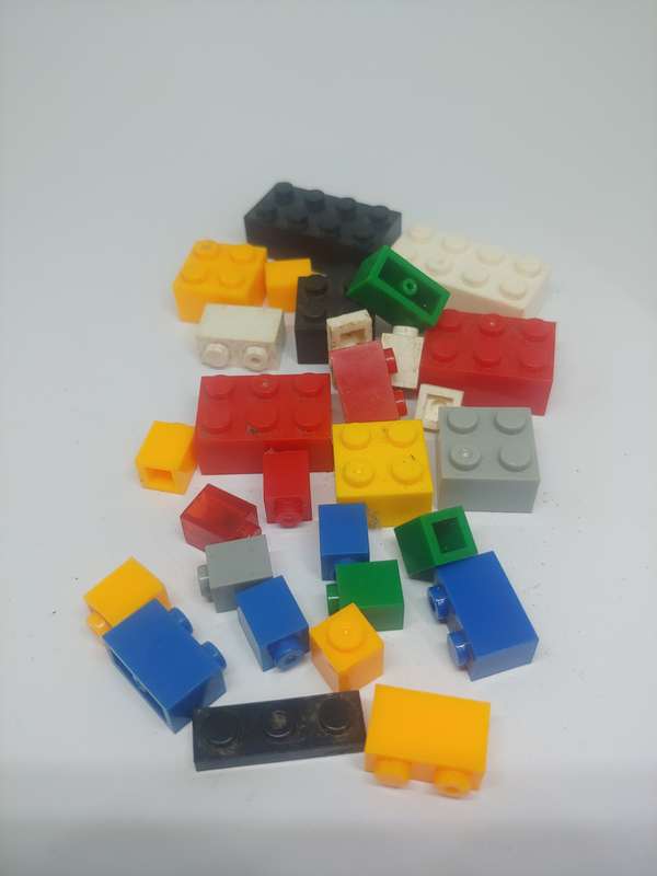 LEGO COMPATABE BLOCKS/BRICKS
