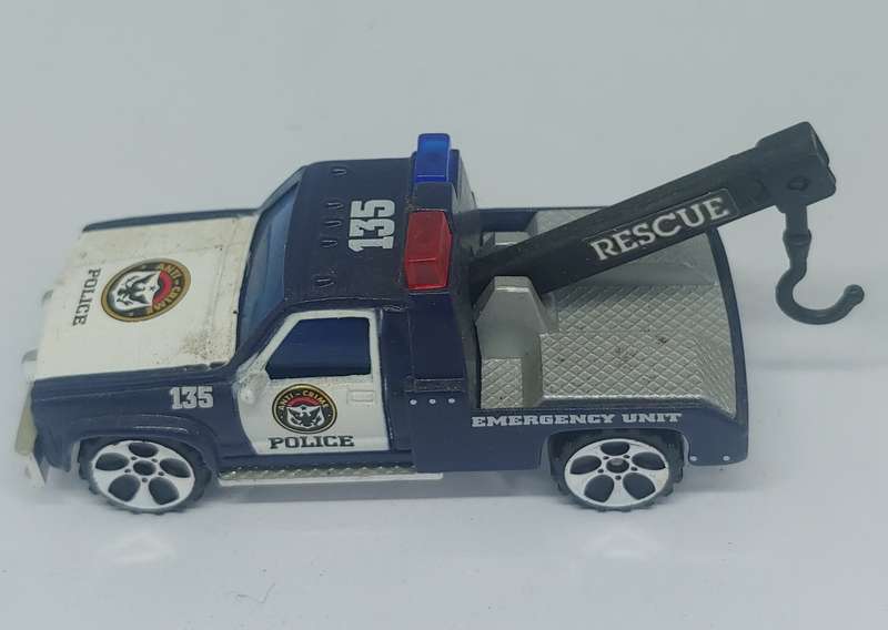 REAL TOY POLICE PICK UP