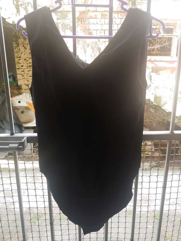 BLACK BODY SUIT BRAND FOR & EVER XL