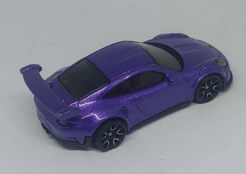 HOTWHEELS PORCHE 911 GT3 RS 1/64