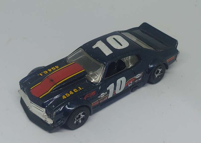 HOTWHEELS 1970 CHEVROLET CHEVELLE 1/64