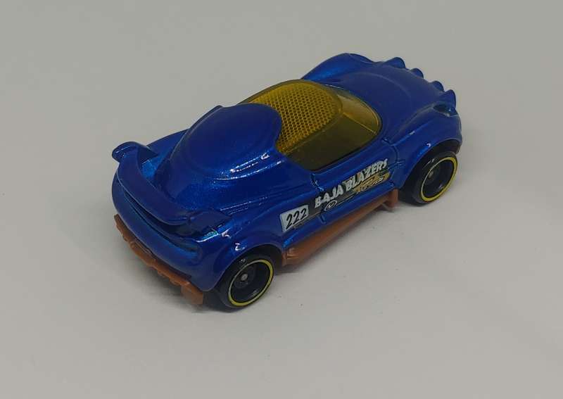 HOT WHEELS HI BEAM 1/64