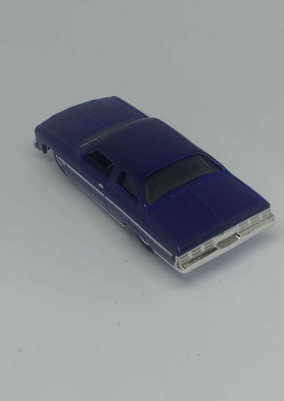 MATCHBOX CHEVY CAPRICE 1/64
