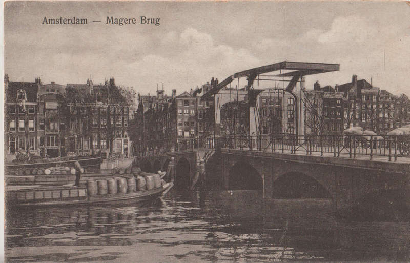MINT POST CARD