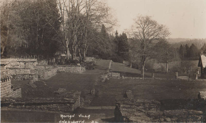 MINT POST CARD ROMAN VILLA