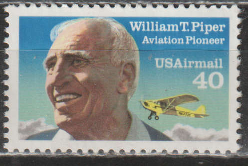 USA 1993 William T. Piper - Hair Touches Top Edge of Design ULH SG a2577