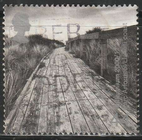 GB 2000 Water and Coast ULH SG 2136