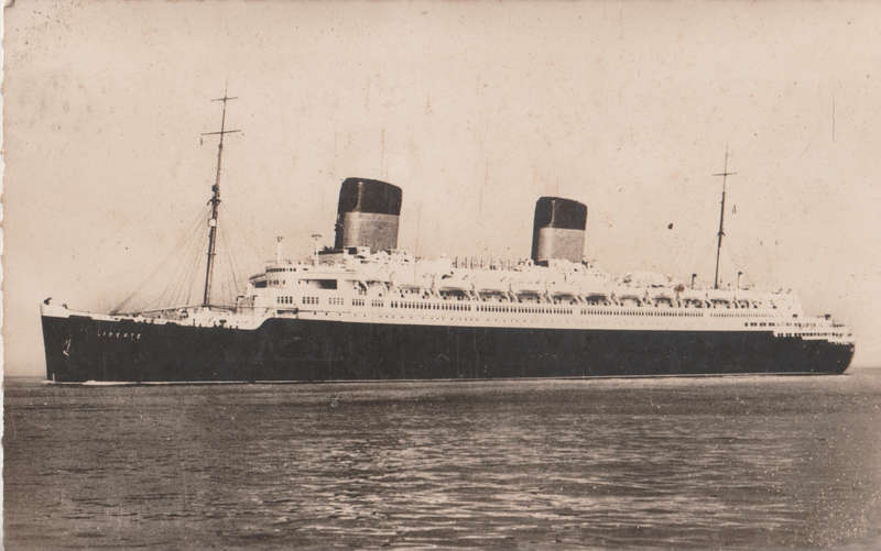 SHIPS OF THE WORLD POST CARDS LIBERTE