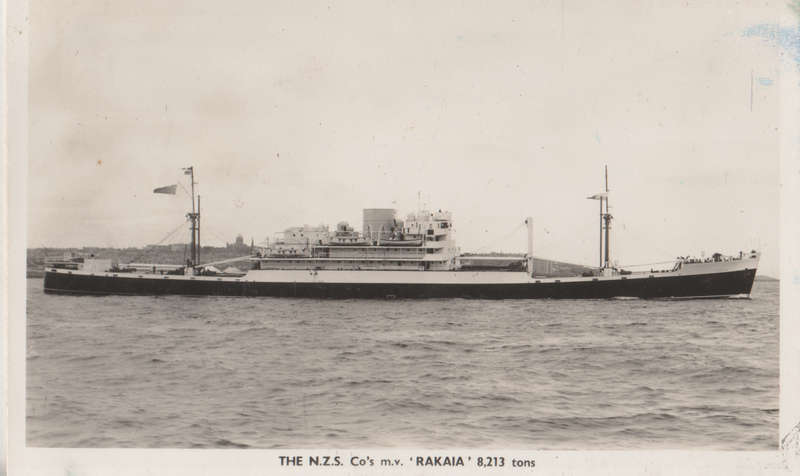 SHIPS OF THE WORLD POST CARDS MV RAKAIA