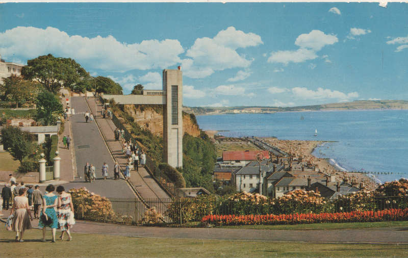 MINT POST CARD