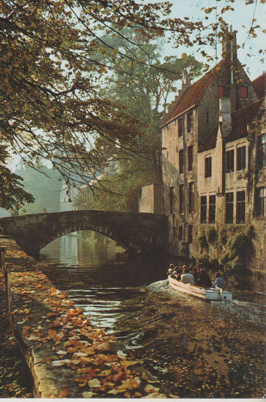MINT POST CARD