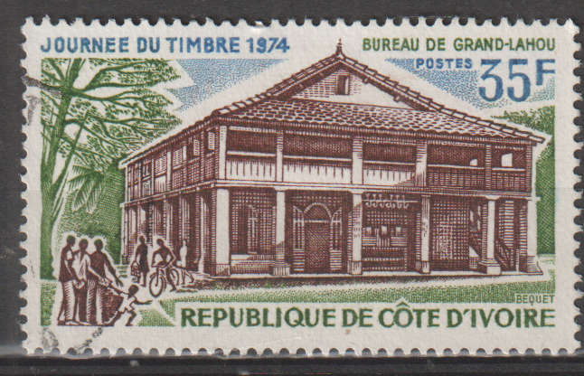 THEMATIC ARCHITECTURE FRENCH COLONY ULH