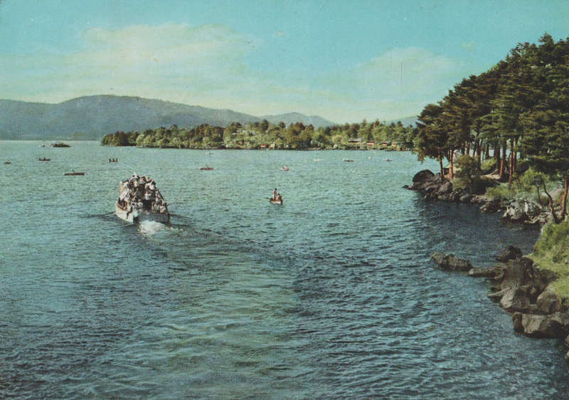 MINT POST CARD