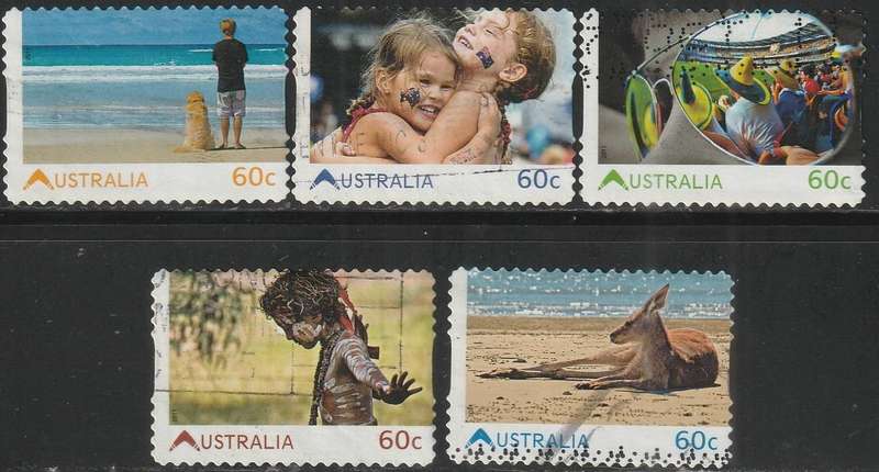 AUSTRALIA 2011 Living Australian ULH SG 3620-4